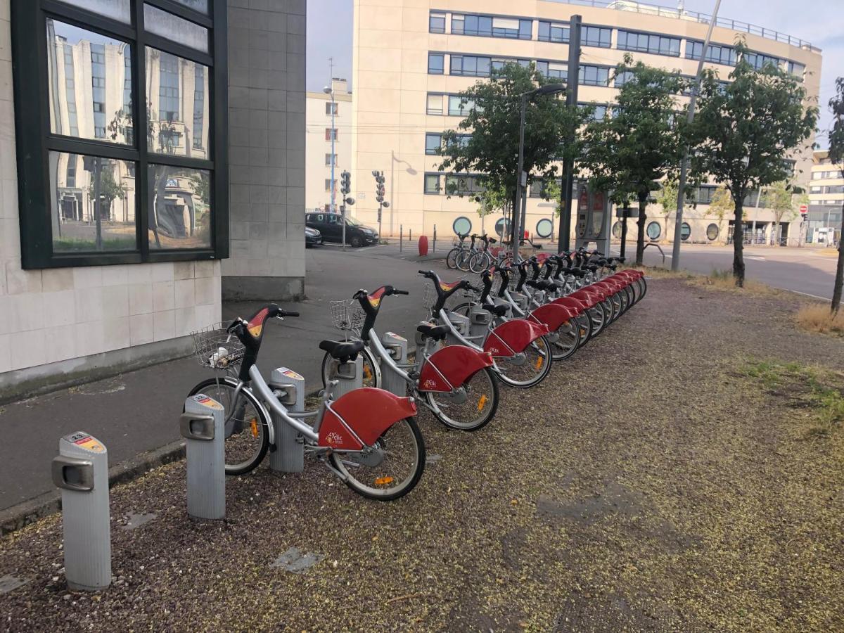 #Lindustriochampetre Free Parking, Bien Situe, Spacieux, Proche Clinique Rouen Dış mekan fotoğraf